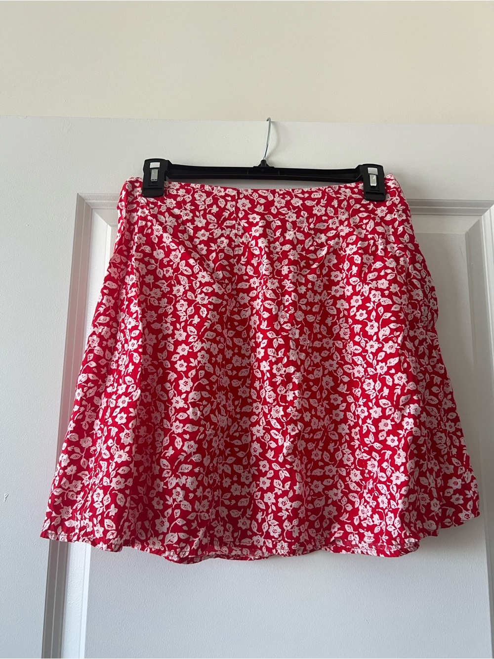The Limited Red and White Floral Mini Skirt
